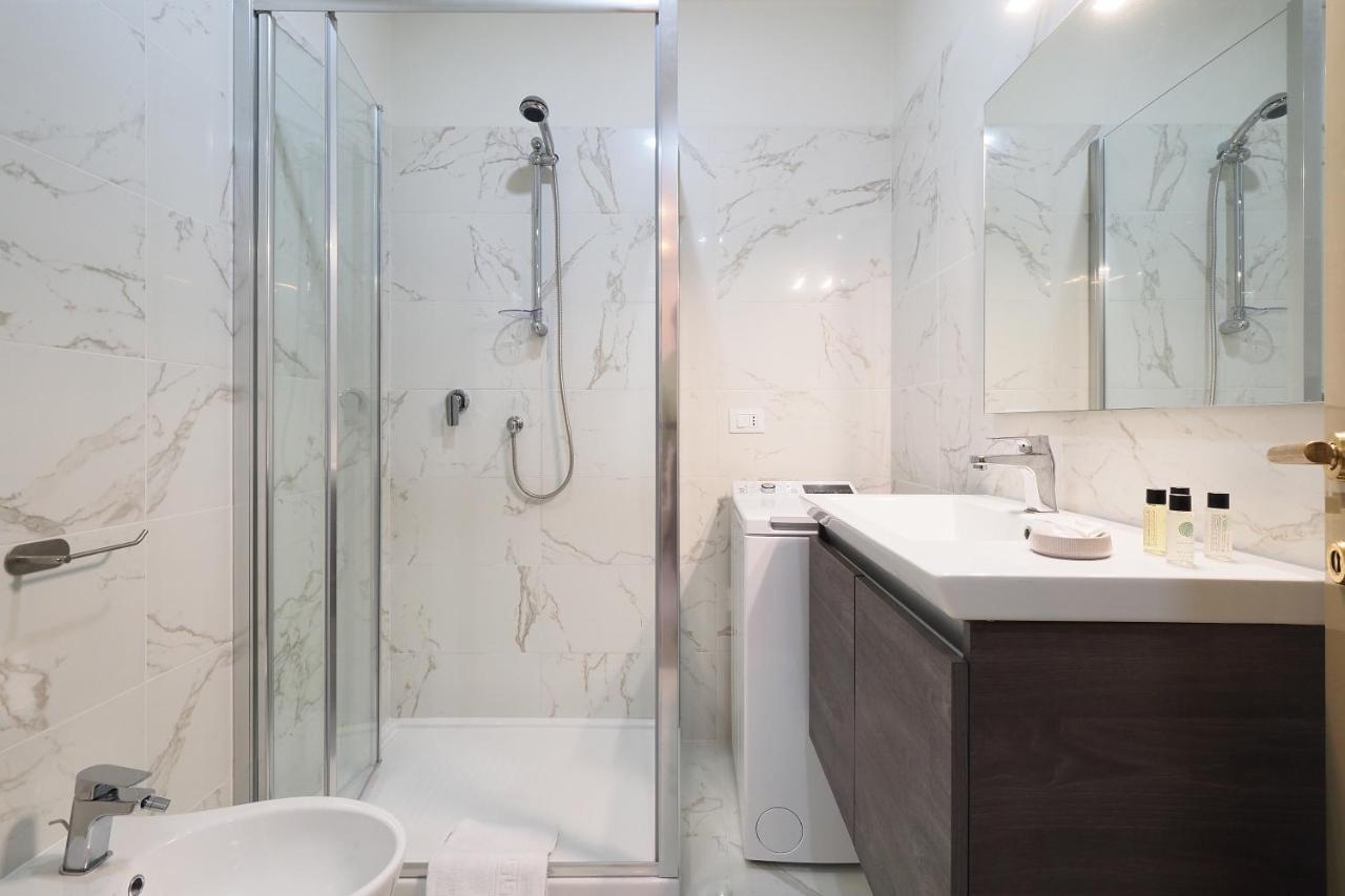 Duomo Luxury Apartment - One Bed Milano Esterno foto