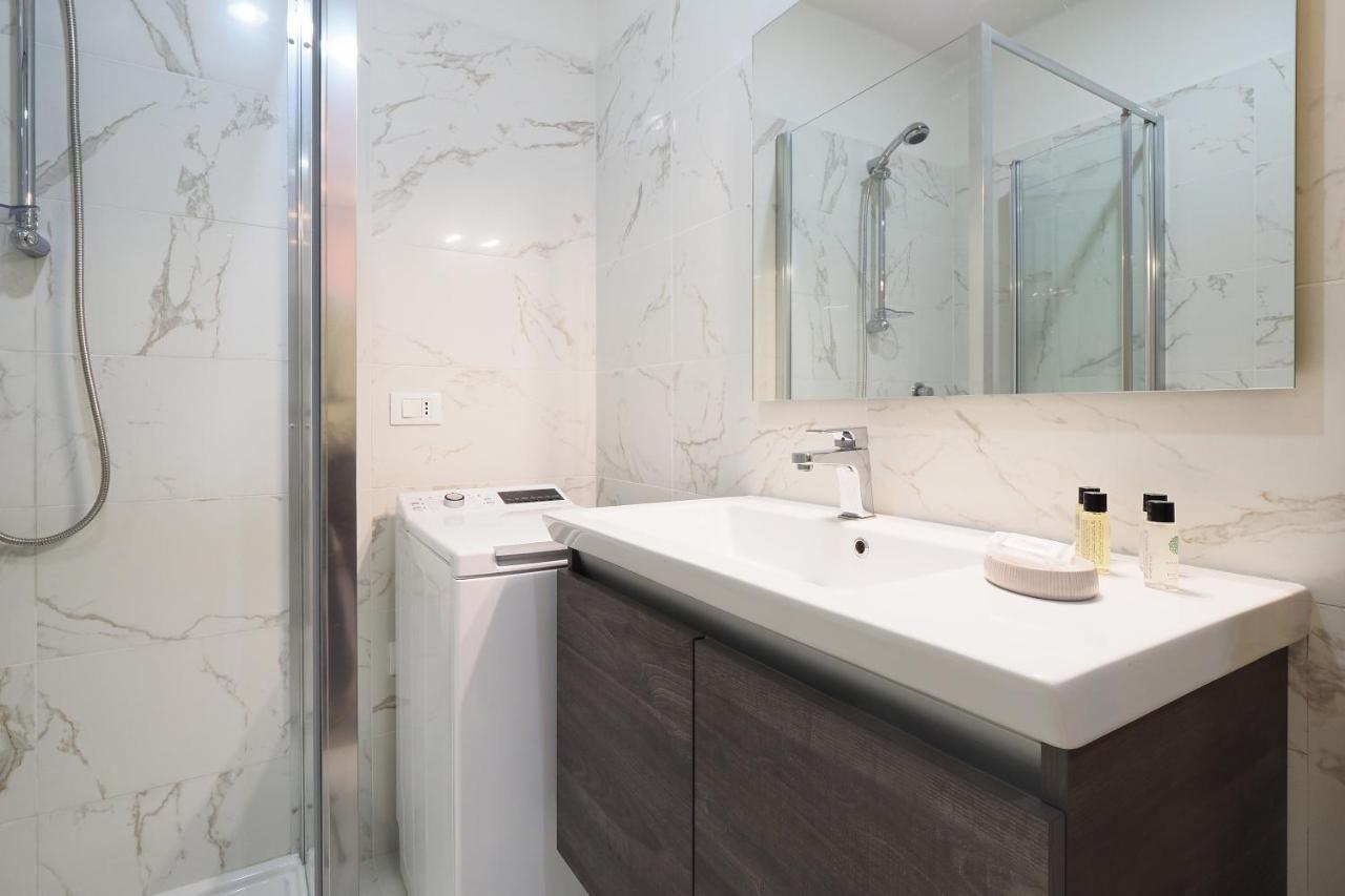 Duomo Luxury Apartment - One Bed Milano Esterno foto